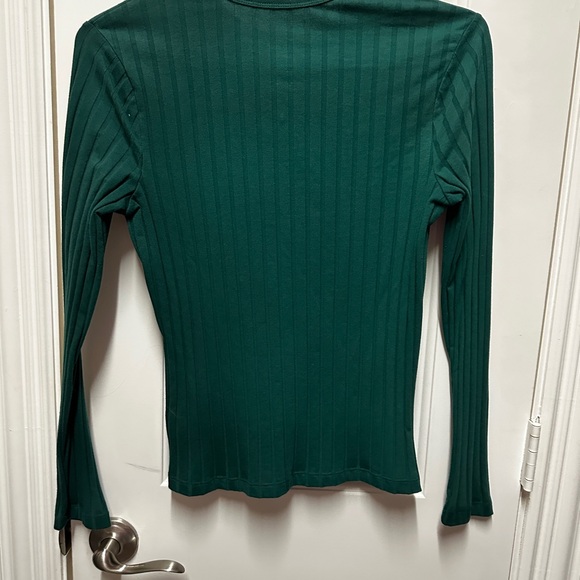 Green Ribbed Long Sleeve Top - Picture 3 of 3